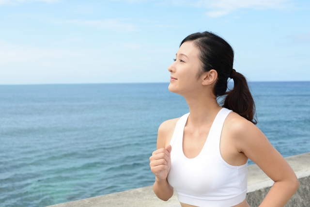 夏こそ海や川でSUPヨガを楽しもう！東京近郊でできるSUPヨガ